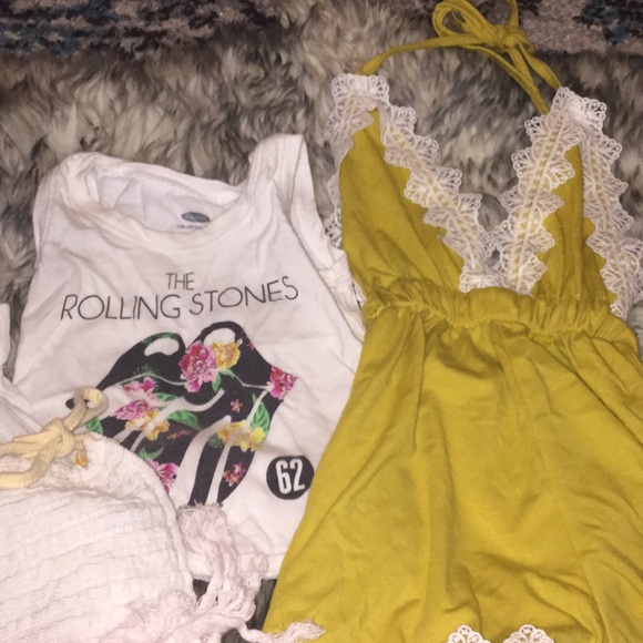 Lot of like new baby clothes - Picture 3 of 4